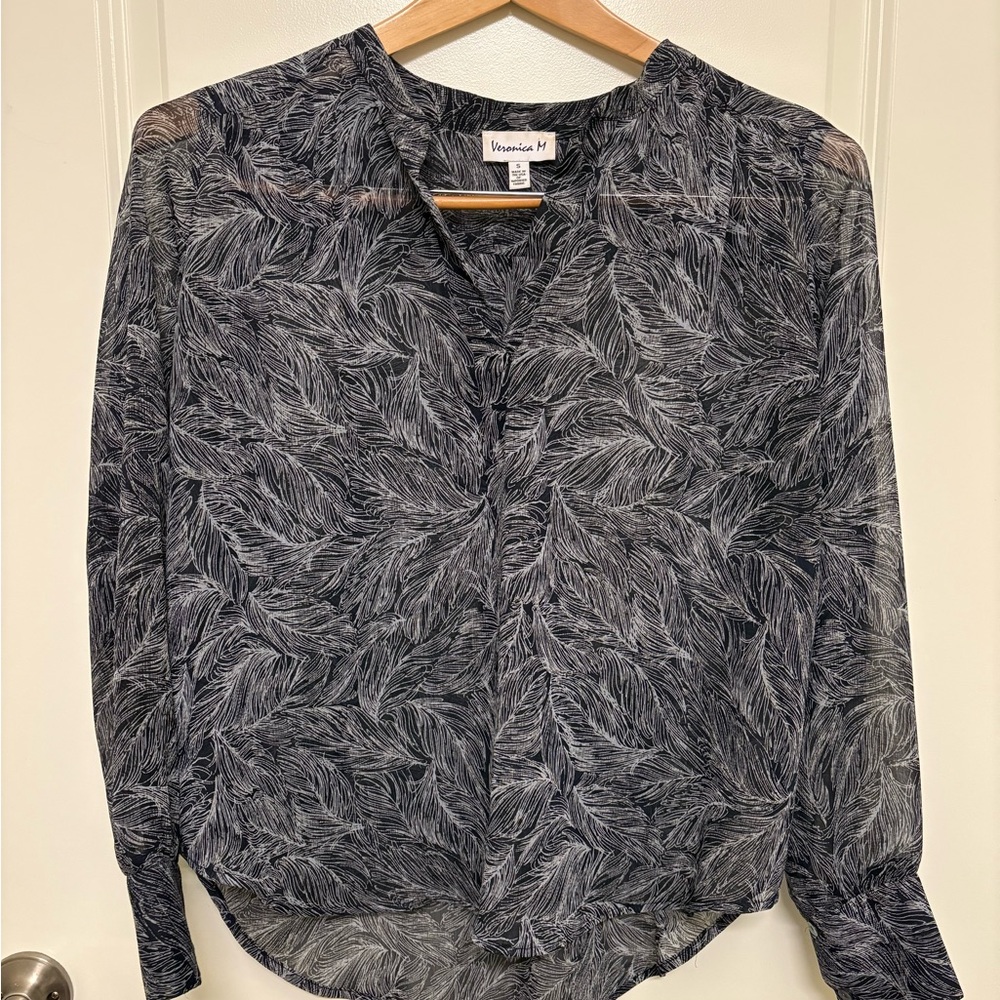 Veronica M Women's Navy and Gray Sheer Feather Print Blouse